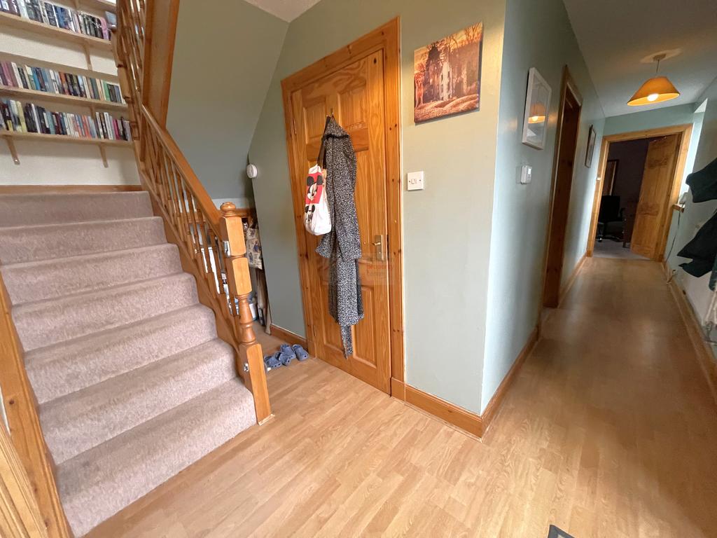 Hallway.JPG