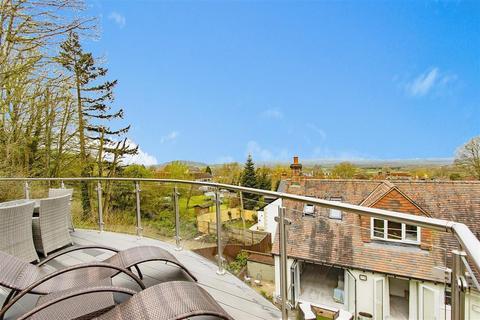 undefined, Byzant Court, Shaftesbury