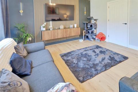 3 bedroom terraced house for sale, Fanshawe Walk, Crewe