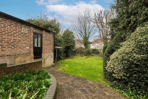 1 bedroom flat to rent, Dartmouth Road, London NW2