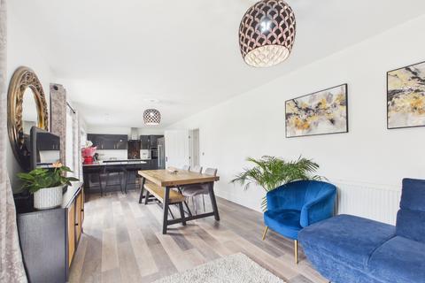 5 bedroom detached house for sale, Taylor Avenue, Cottingham,HU16 5FR