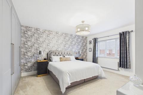 5 bedroom detached house for sale, Taylor Avenue, Cottingham,HU16 5FR