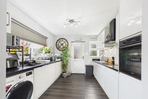 3 bedroom semi-detached house for sale, The Close, Cottingham, HU16 5BZ