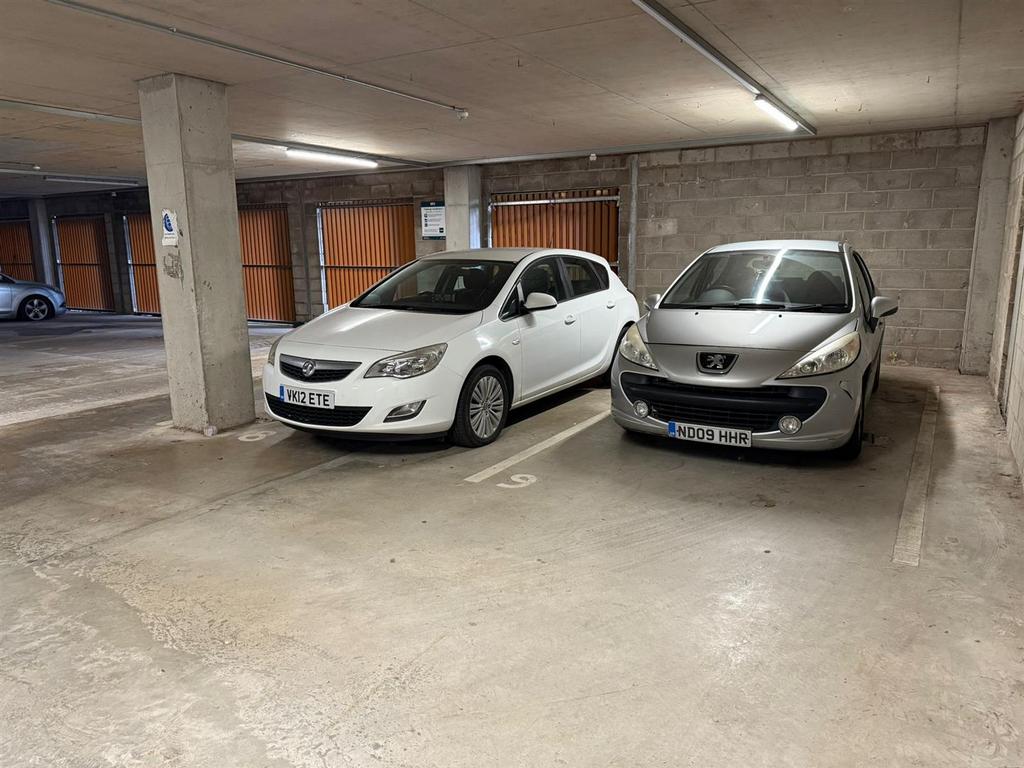 Parking.jpeg