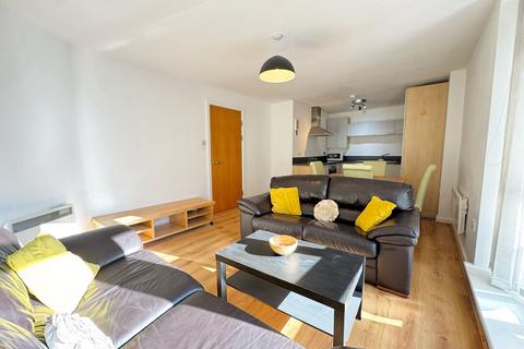 3 bedroom apartment to rent, Aspect 14  Elmwood Lane, Leeds LS2