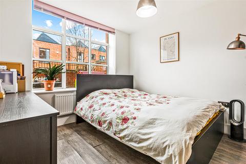 3 bedroom townhouse for sale, Cowper Street, Leicester