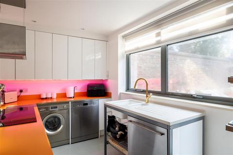 undefined, Cambridge Grove, Hove
