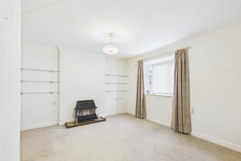 2 bedroom flat for sale, Applegarth Mews, Crescent Street, Cottingham, HU16 5SS