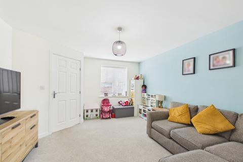 3 bedroom semi-detached house for sale, Metcalfe Drive, Cottingham, HU16 5FP