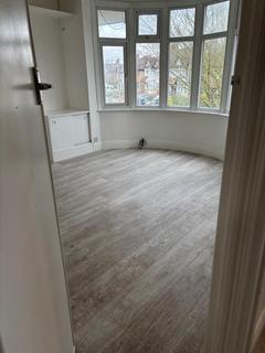 1 bedroom flat to rent, Braemar Avenue, London NW10