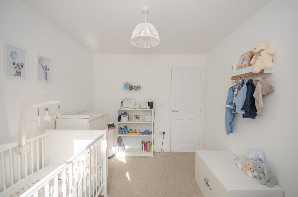 Bedroom two pic 2.jpg