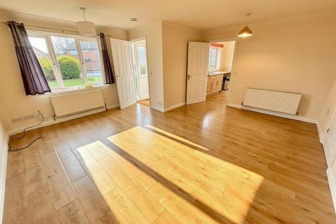 3 bedroom semi-detached bungalow for sale, Thornfield, Cherry Lodge, Northampton NN3