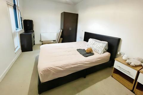 1 bedroom flat to rent, Islington Wharf, 153 Great Ancoats Street, M4