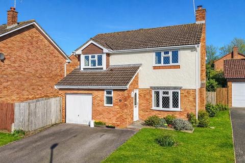 4 bedroom detached house for sale, Fletcher Avenue, St. Leonards-On-Sea