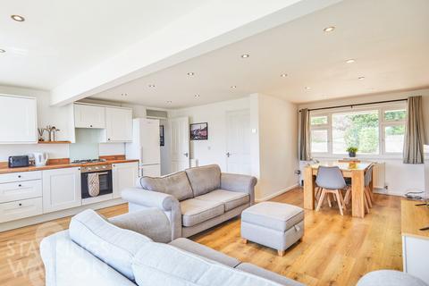 3 bedroom detached bungalow for sale, Taverham Road, Drayton, Norwich