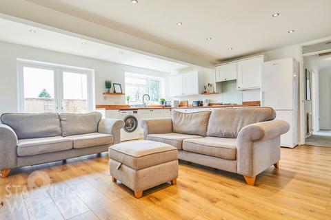 3 bedroom detached bungalow for sale, Taverham Road, Drayton, Norwich