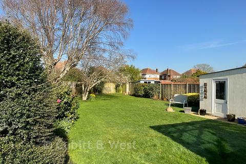 2 bedroom detached bungalow for sale, Harwood Avenue, Goring-By-Sea, Worthing, West Sussex