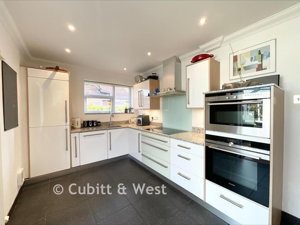 Kitchen*