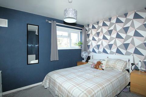2 bedroom end of terrace house for sale, Hasler Road, Canford Heath , POOLE, BH17