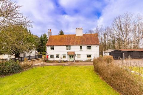 5 bedroom detached house for sale, High Road, Epping, CM16