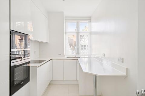 3 bedroom maisonette to rent, Herbert Crescent, Knightsbridge, London SW1X
