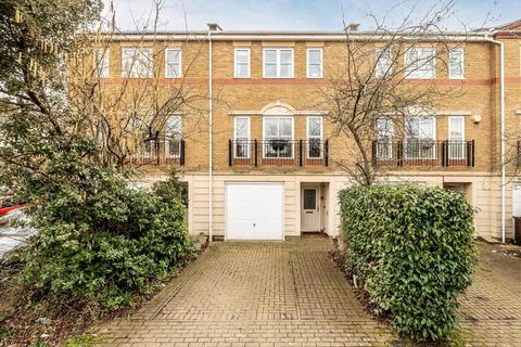 undefined, Pulteney Close, Isleworth TW7