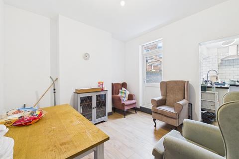 undefined, Minnies Grove, Mayfield Street, Hull,  HU3 1PE