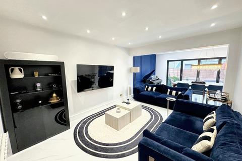 undefined, Manchester Road, Bury, BL9