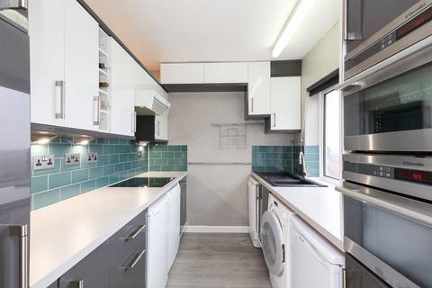 2 bedroom flat to rent, Greystones Drive, Sheffield S11