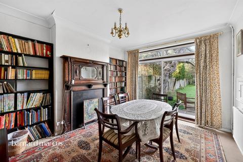 3 bedroom semi-detached house for sale, Raeburn Avenue, Surbiton