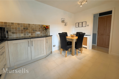 3 bedroom end of terrace house for sale, The Spinney, Poole BH16