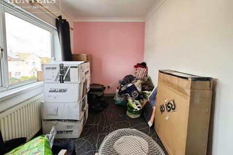 4 bedroom semi-detached house for sale, Dearne Road, Brampton, Barnsley