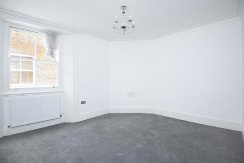 5 bedroom flat to rent, Transept Street, Marylebone, London, NW1
