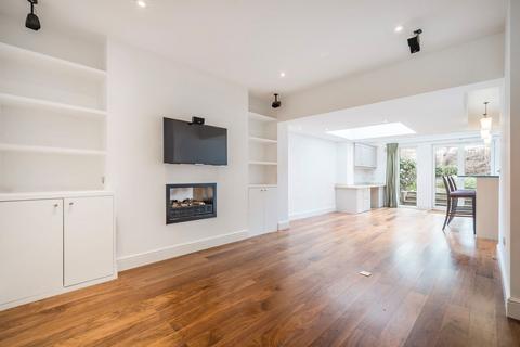 4 bedroom terraced house to rent, Walham Grove, London SW6