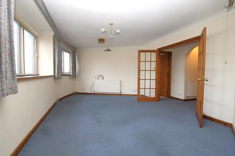 2 bedroom apartment for sale, Norton Way South, Letchworth Garden City, SG6