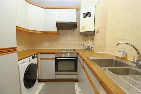 2 bedroom apartment for sale, Norton Way South, Letchworth Garden City, SG6