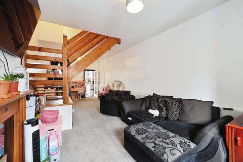 2 bedroom terraced house for sale, Chatham Street, Derby