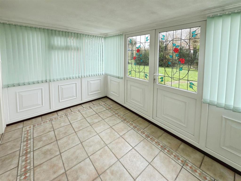 Whitton Close (12).jpg