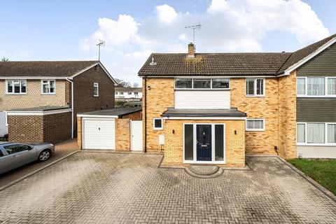 undefined, Lunds Farm Road, Reading RG5