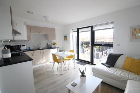 undefined, London Avenue, Glasgow, G40