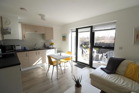 undefined, London Avenue, Glasgow, G40