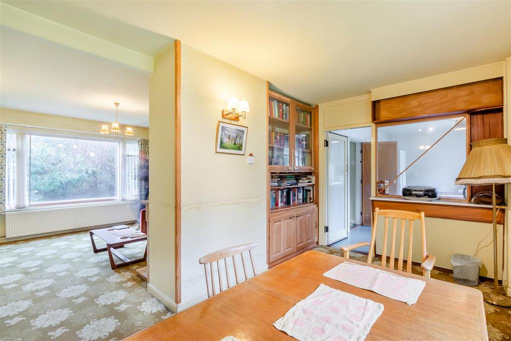 8677946-interior06.jpg