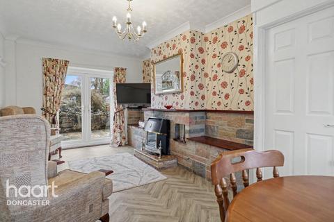 3 bedroom semi-detached house for sale, Clark Avenue, Edlington, Doncaster