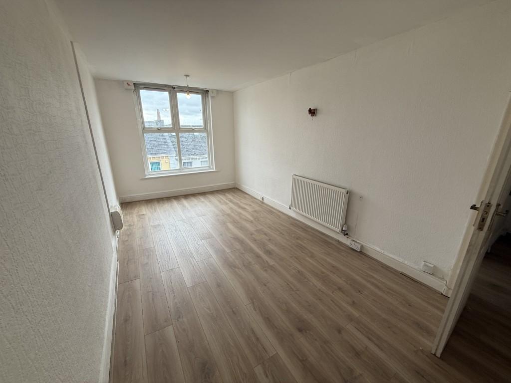 Flat second floor bedroom 3
