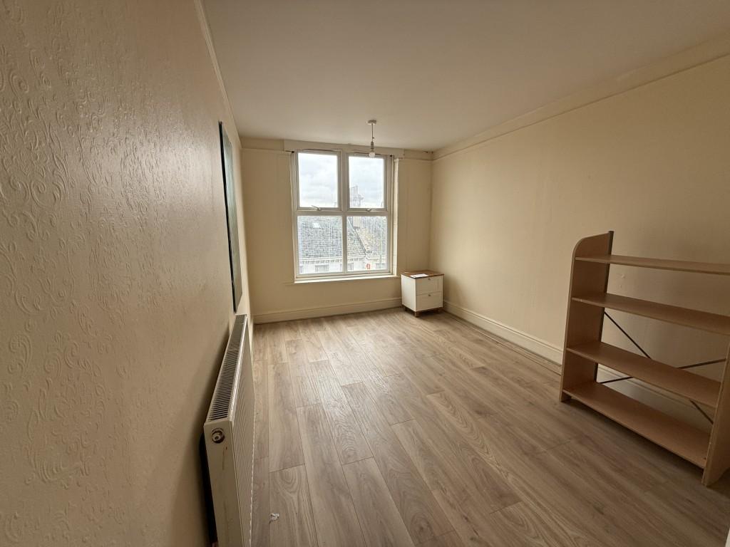Flat second floor bedroom 4