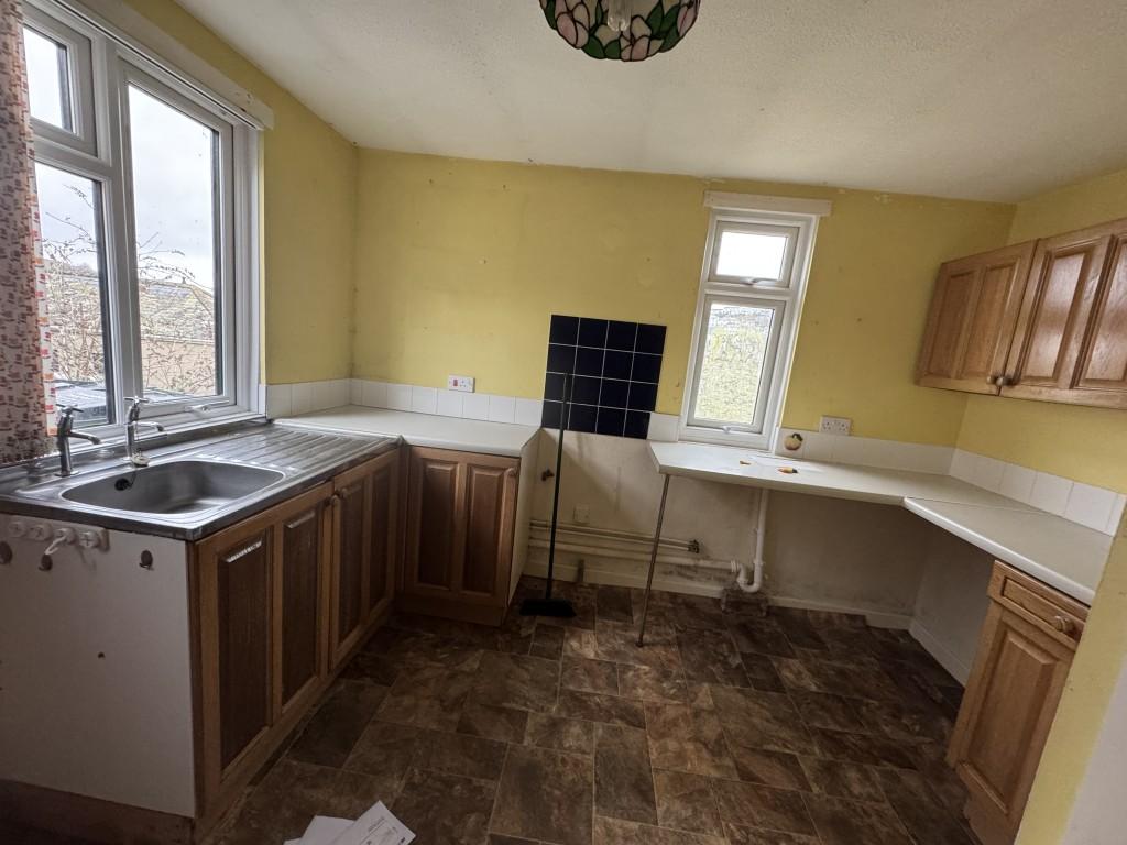 9- Kitchen