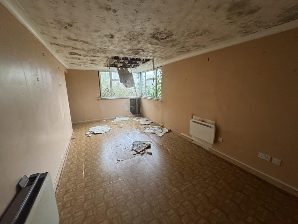 10- Living room