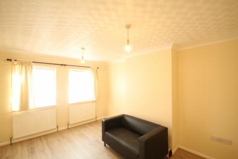 3 bedroom semi-detached house to rent, Highmead Crescent, Wembley, Middlesex, HA0