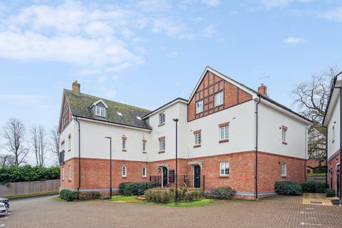 2 bedroom apartment for sale, Grange Road, Gerrards Cross SL9