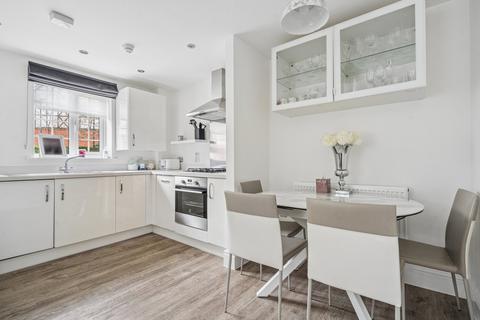 2 bedroom apartment for sale, Grange Road, Gerrards Cross SL9